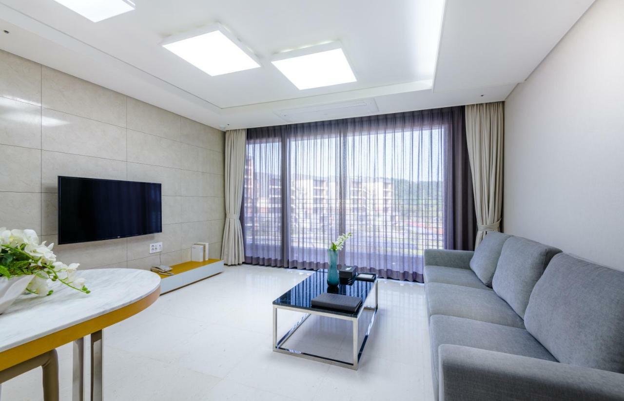 Seaside Arden Ξενοδοχείο Σεογκουίπο Εξωτερικό φωτογραφία