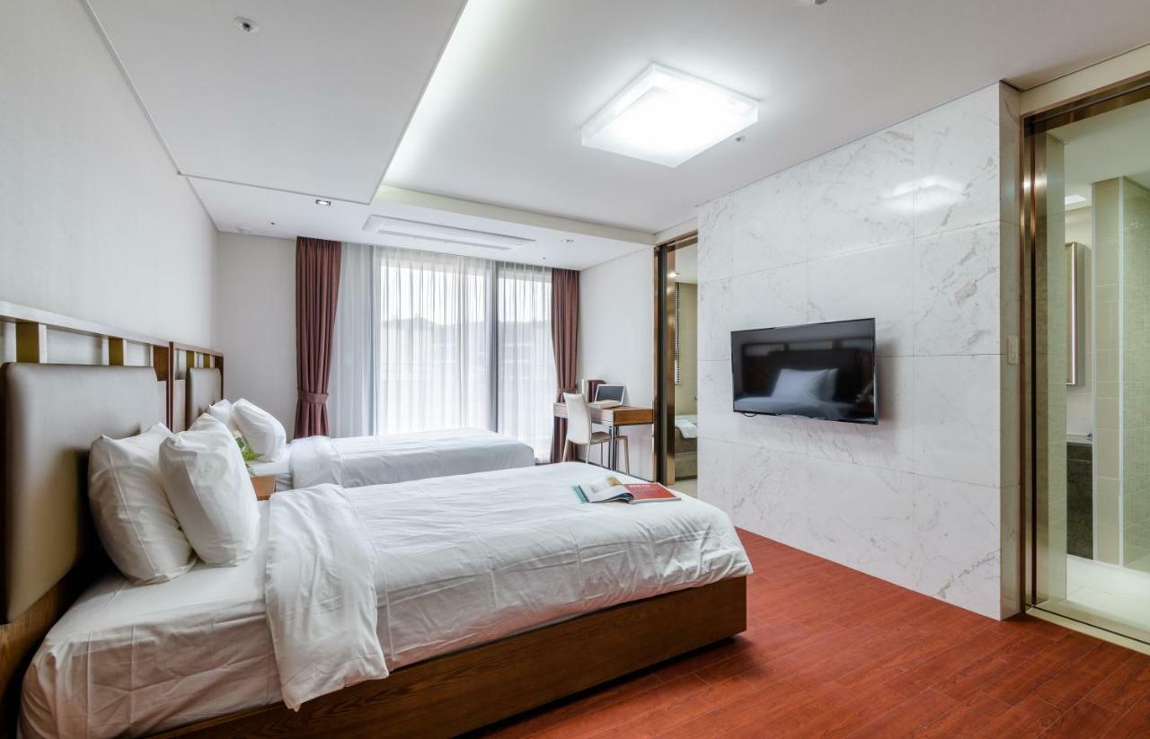 Seaside Arden Ξενοδοχείο Σεογκουίπο Εξωτερικό φωτογραφία
